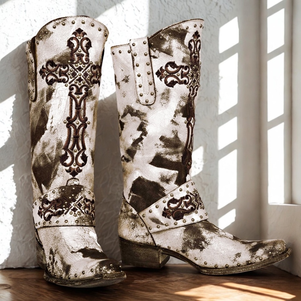 Old Gringo Women's Krusts 13" Silver and Chocolate Studded Leather Boots - Picture 11 of 12